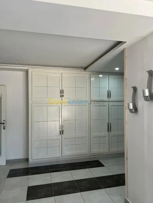 Location Appartement F4 Annaba Annaba