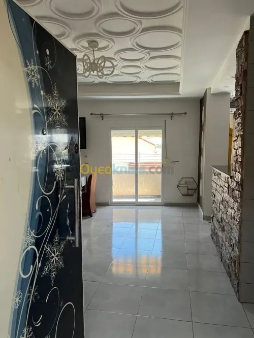 Location Appartement F4 Annaba Annaba