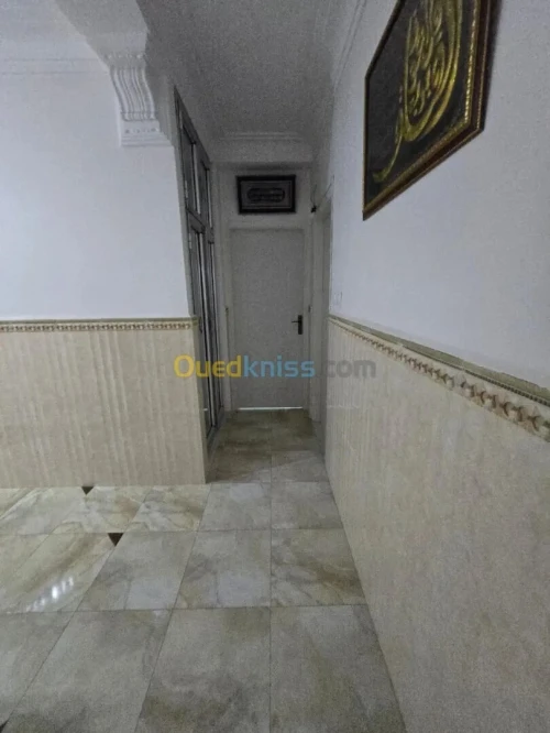 Vente Appartement Niveau de villa F3 Annaba Annaba