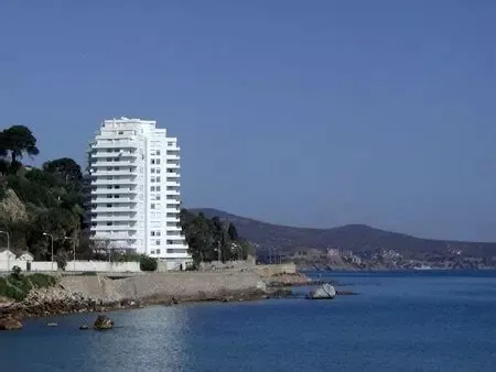 Location Appartement F4 Annaba Annaba