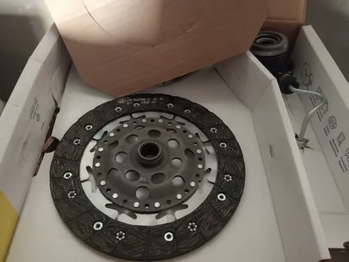 Disque plateau + Butee Megane 3 2010 1,9 DCI