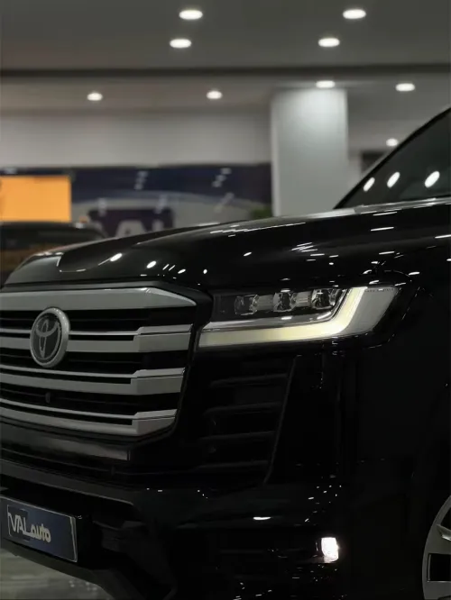Toyota Land Cruiser  2026 Vxr