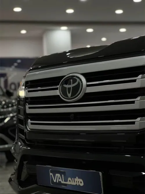Toyota Land Cruiser  2026 Vxr