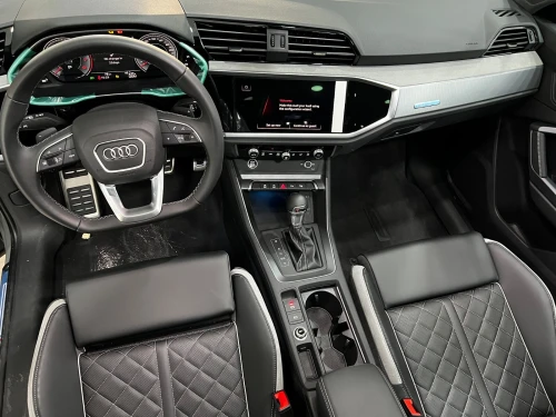 Audi Q3 2026 IS-line 35 tfs
