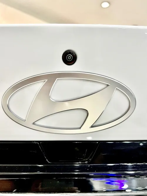 Hyundai Elantra 2025 