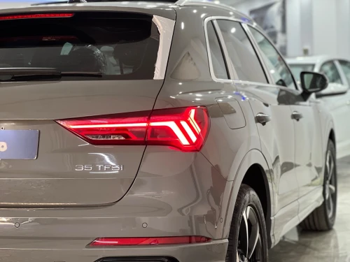 Audi Q3 2026 IS-line 35 tfs