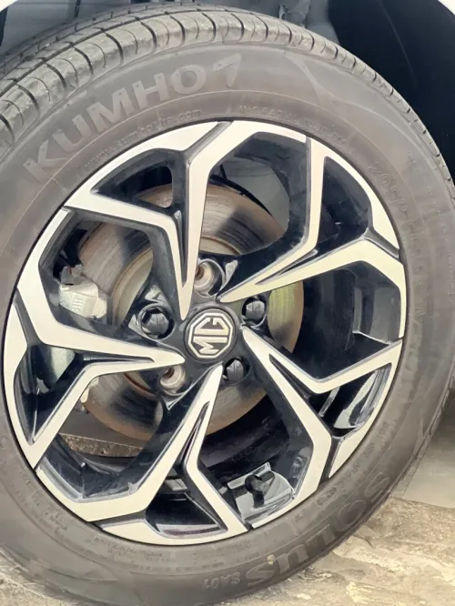 MG 5 2026 180 dvt