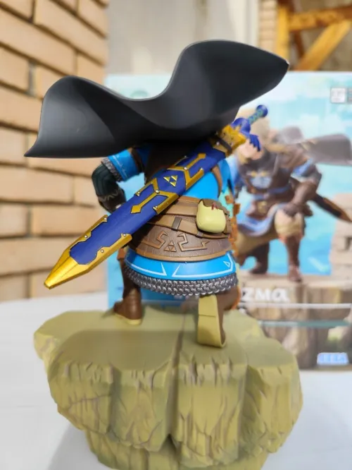 The Legend of Zelda: Tears of the Kingdom FIGURIZMa Link Figure - SEGA