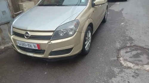 Opel Astra 2006 H