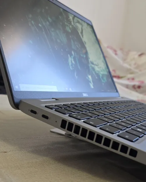 Laptop dell latitude 5550