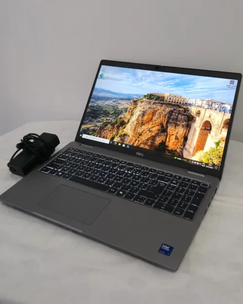 DELL Latitude 5550 ULTRA 7 165H