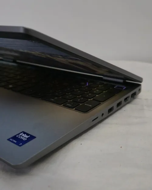 DELL Latitude 5550 ULTRA 7 165H