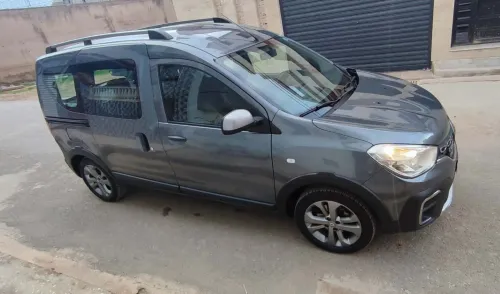 Renault Kangoo 2024 