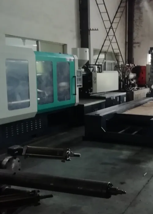Machine injection plastique 530t servo HAIJIANG 