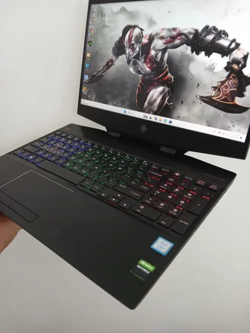 HP OMEN 15 I7 9750H NVIDIA RTX 2060 RAM 16GB SSD 512GB