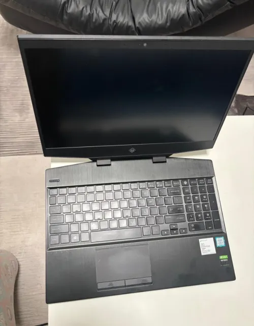 HP OMEN 15 GAMING RTX 2060 6GB I7 9750H RAM 16GB SSD 512GB