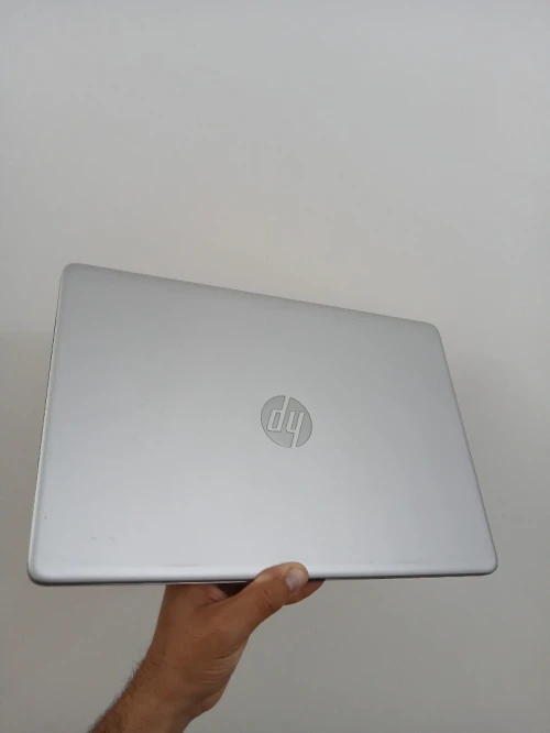 HP LAPTOP 15 I5 8265U NVIDIA MX130 2GB RAM 8GB SSD 256GB