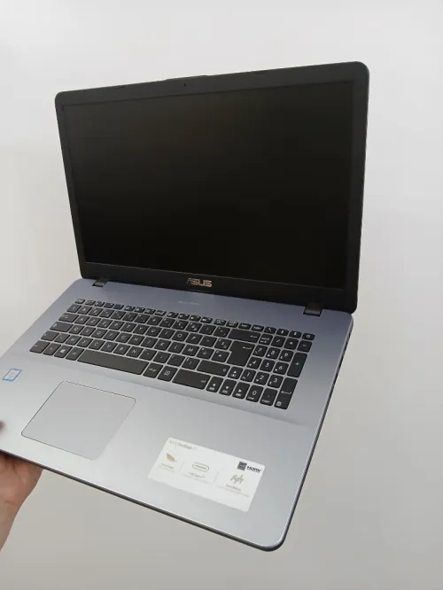 ASUS X705UV I7 7500U RAM 12GB NVIDIA 920MX 2GB SSD 256GB