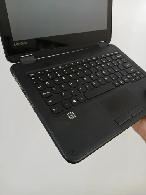 Lenovo Tactile 360 Intel Celeron N3060 7eme Generation RAM 4GB SSD 192GB