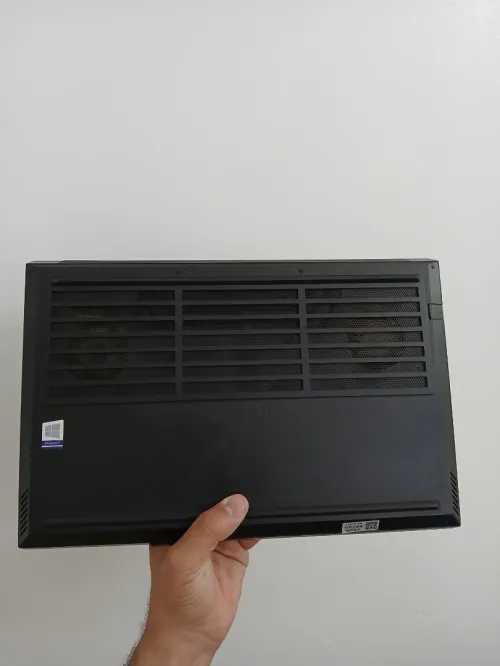 HP OMEN I5 10300H NVIDIA RTX 2070 8GB RAM 16GB SSD 512GB 15.6 144HZ