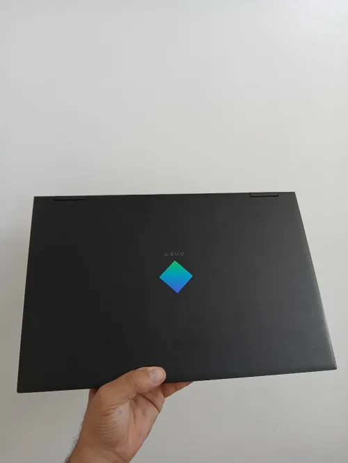 HP OMEN I5 10300H NVIDIA RTX 2070 8GB RAM 16GB SSD 512GB 15.6 144HZ