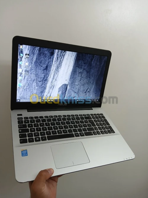ASUS X555LAB I3 4005U RAM 6GB 1To HDD 15.6"