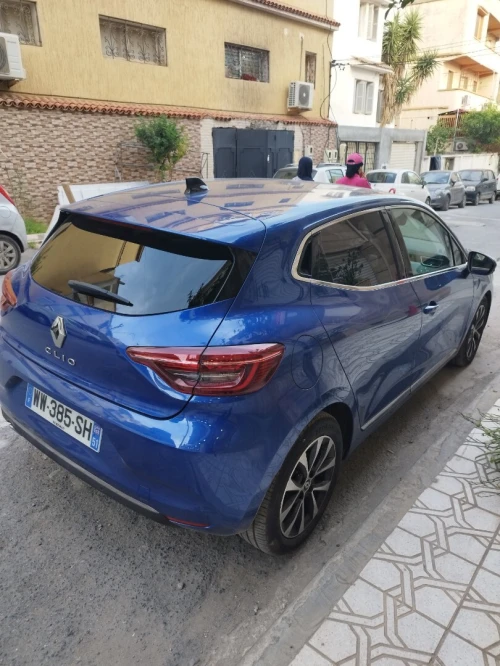 Renault Clio 5  2023 Techno +