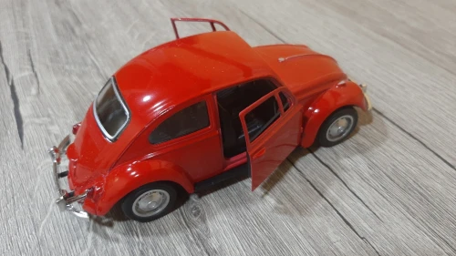 voiture miniature volkswagen coccinelle  1/32 