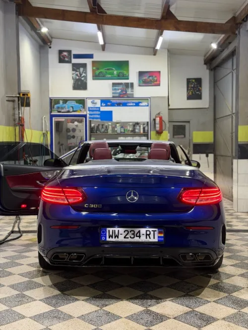 Location des voitures Mercedes cabriolet