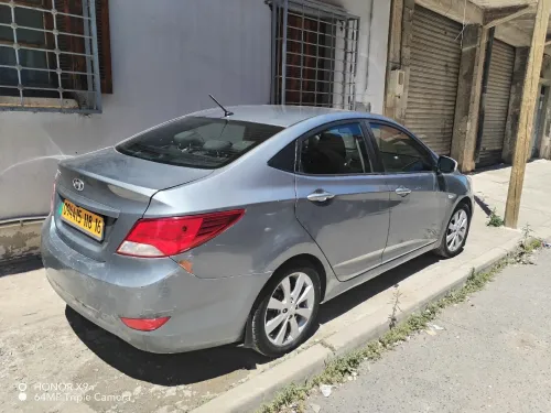 Hyundai Accent RB  5 portes 2018 Préstige
