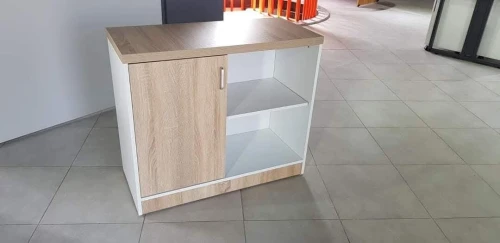 Bureau de travail 5 pièces pieds métal 