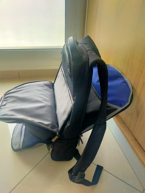 Particulier vend sac a dos delsey original 
