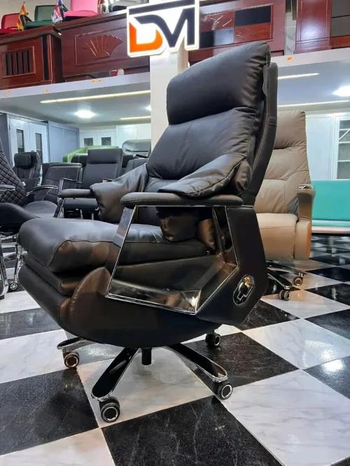العلمة شارع دبي
