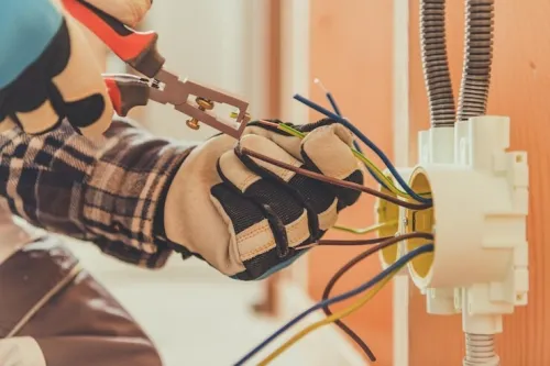 Électricien bâtiment  ambulant
