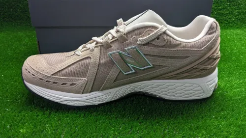 New Balance 1906R Ref M1906RV - Original اصلية - Pointure 46.5 / 30 Centimètre
