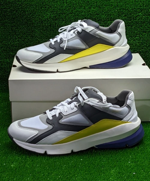 Under Armour UA Forge 96 Track  - Original اصلية - Pointure 47 / 31 CM