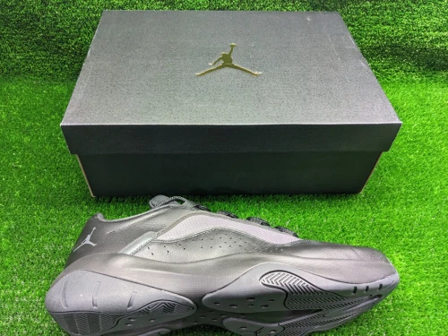 Air Jordan 11 CMFT Low - Ref CW0784-003- Original اصلية - Pointure 46 / 30 Centimètre