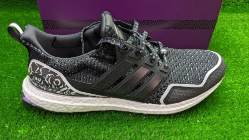 Adidas ULTRABOOST 5.0 X MARVEL BLACK PANTHER Ref HR0518  Original اصلية - Pointure  47 1/3 / 30.5 CM