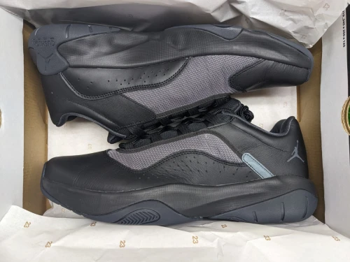 Air Jordan 11 CMFT Low - Ref CW0784-003- Original اصلية - Pointure 46 / 30 Centimètre