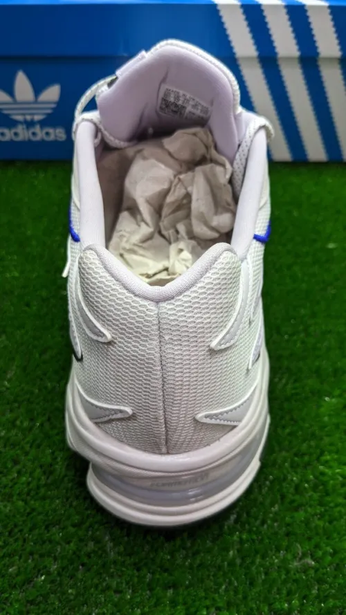 Adidas Orketro -  Original اصلية - Ref GZ9694 -  Pointure 47 1/3 / 30.5 CM