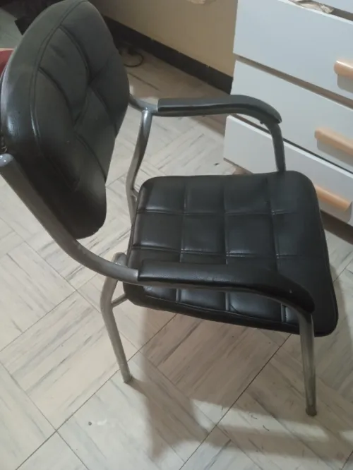 chaises visiteurs
