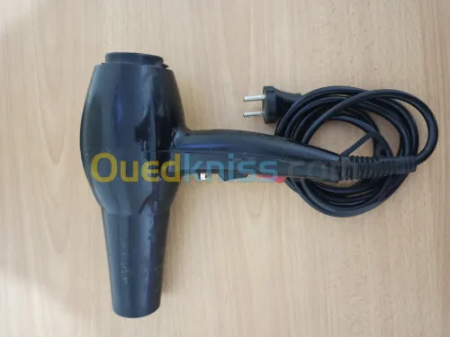 Séchoir à cheveux سيشوار مستعمل