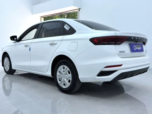 Geely Emgrand 2024 