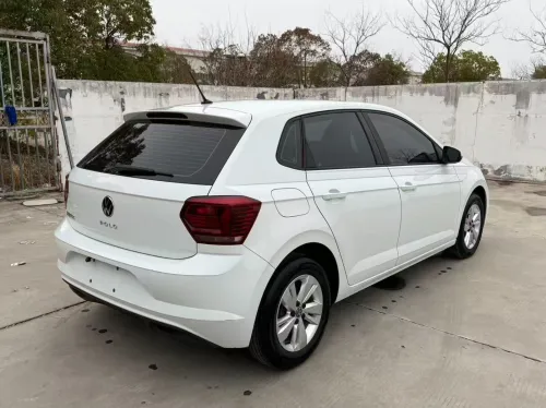Volkswagen Polo 2023 