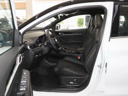 Geely coolray 2026 