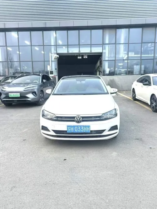 Volkswagen Polo 2023 