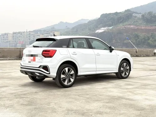 Audi Q2 2025 Fashion Sport edition