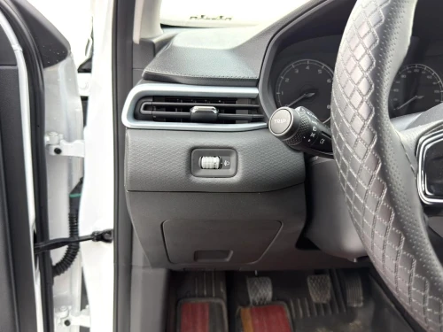 Geely Emgrand 2024 