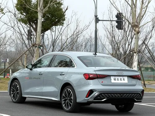 Audi A3 2024 LUXURY