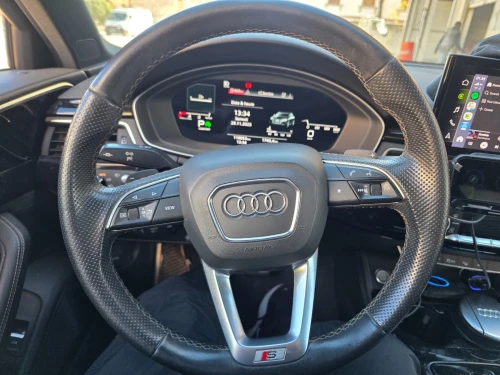 Audi A4 2021 S Line +